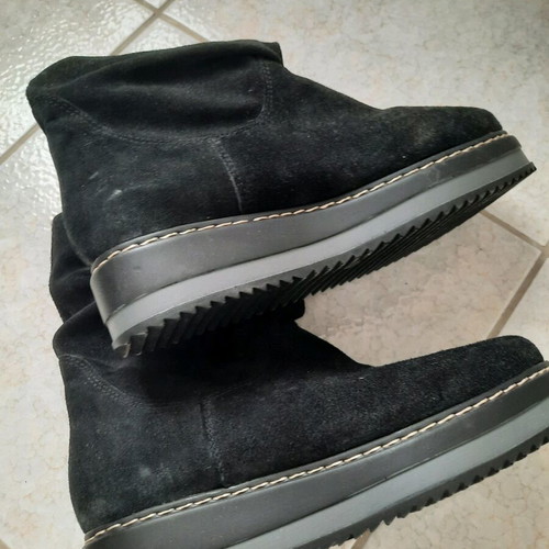 Black leather ankle boots like new, size 37