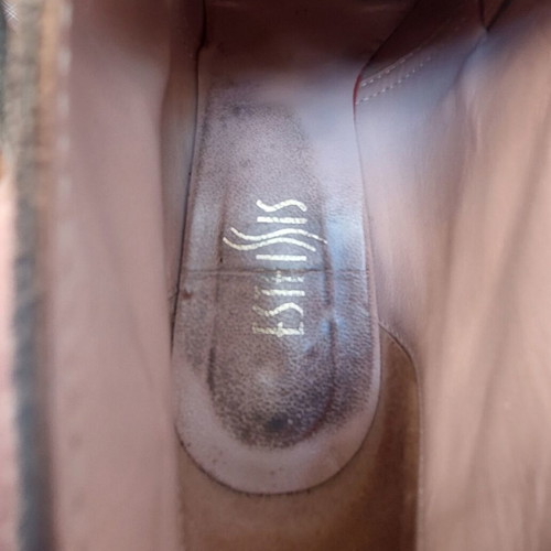 Esthissis suede ankle boots like new, beige size 36