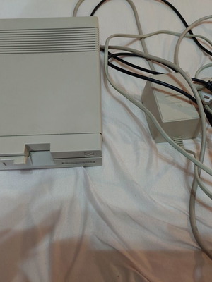 Commodore 1541-II drive like new with power supply and serial cable