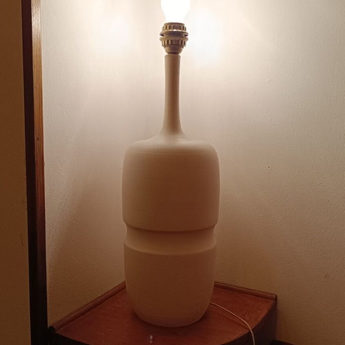 Lamp modern Scandinavian design matte ceramic like new