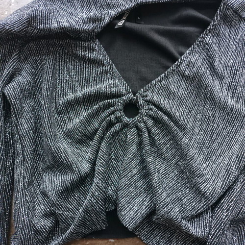 Long-sleeve top with glitter Elli White like new, black and silver, size L