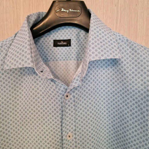 Tudors long sleeve shirt like new, size L