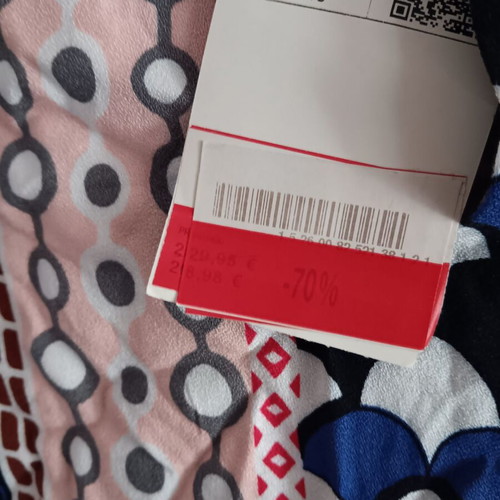 Women's blouse new with tag, multicolor, size M