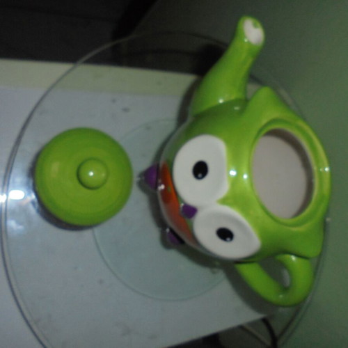 Ceramic teapot happy owl new