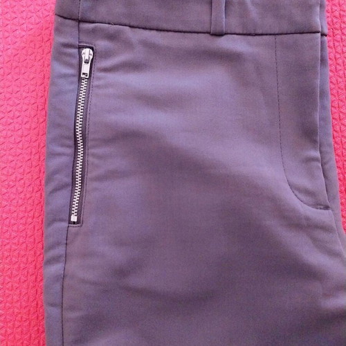 H&M straight-leg grey pants like new with sporty zipper detail