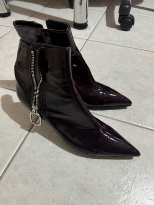 Zara pointed ankle boots burgundy new, size 36, kitten heel