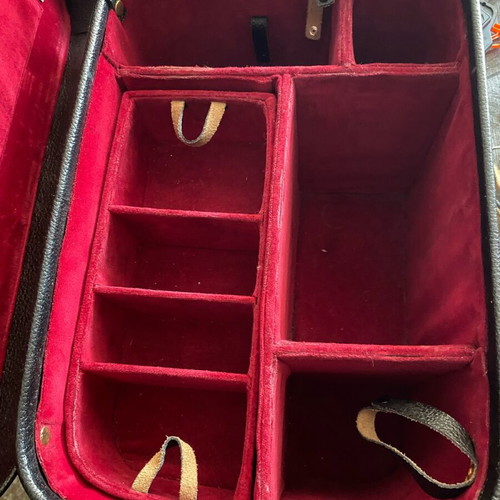 Leather case used for animal groomer tools