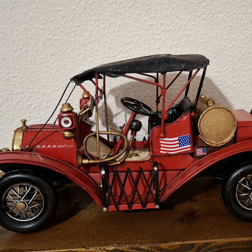 Vintage metal decorative car SP Souliotis like new