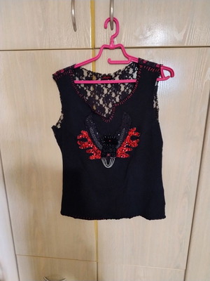 Lucifair blouse like new with embroidery and lace back, black, size L