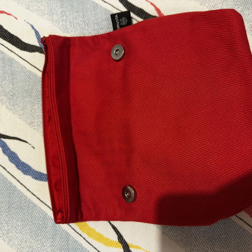 Red toiletry bags like new, set of 2, Apivita and Everyday