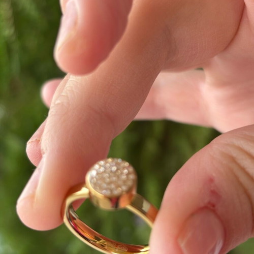 Folli Follie ring with zircon in rose gold color, like new