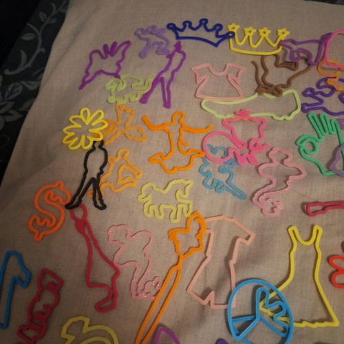 Silly Bandz collection like new, 65 pieces, some collectible