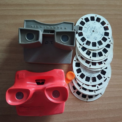View-Master stereoscopes with 12 reels, 1960-1990