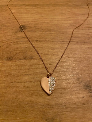 Loisir heart necklace pink and gold new with tags