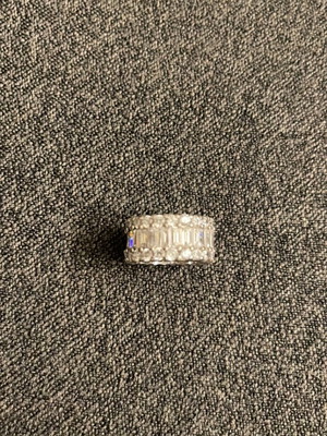 Silver 925 ring like new with zircon, size 54-55, gift earrings