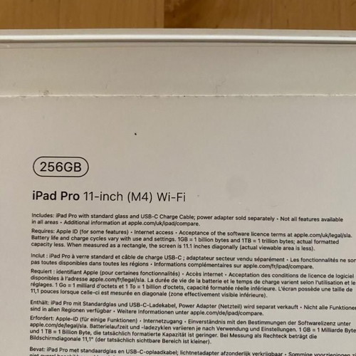 Apple iPad Pro 11" M4 256GB Wi-Fi Space Black like new