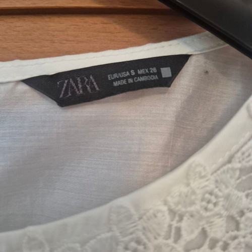 Zara white blouse size S new, thin breathable fabric