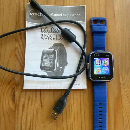 Kidizoom smart watch and camera used, rechargeable watch, multilingual camera