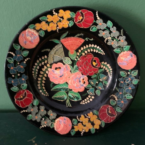 Handmade decorative plate used