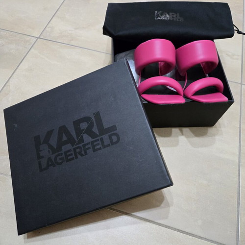 Karl Lagerfeld Ikon Heel Padded 2-Strap Sandal size 37 like new, pink