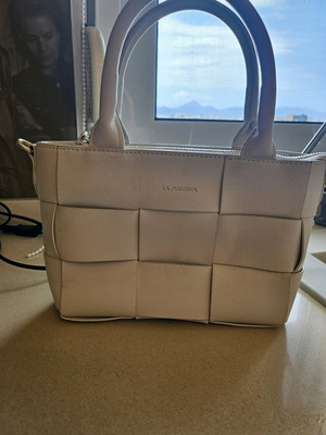 Tote bag La Martina σαν καινούργιο, μπεζ με λουράκι χιαστί