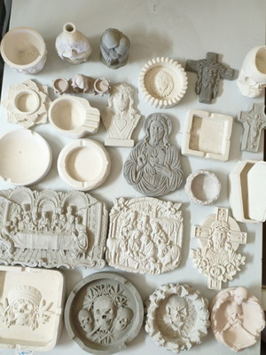 Plaster and ceramic craft supplies pack of 24, like new