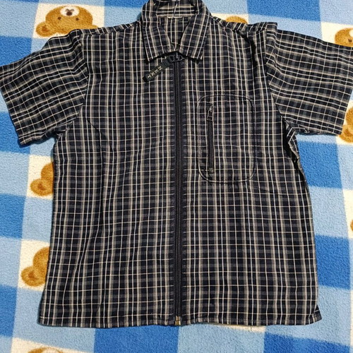 Cotton checked boys' shirt with zipper like new, size 110 cm