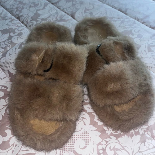 Fur slippers beige like new, size 39