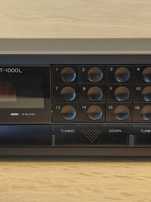 Sansui T-1000L Radio Receiver like new, Quartz PLL Synthesizer Tuner