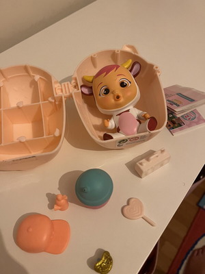 Mini Cry Babies with accessories used