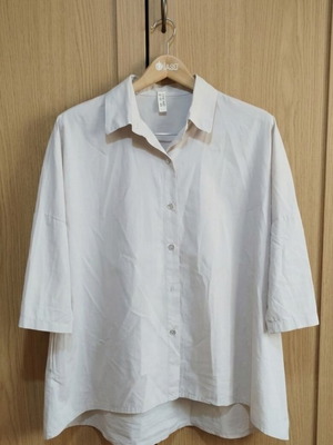 Oversized Lux Luna Shirt 100% Cotton, Made in Italy, like new, plus size