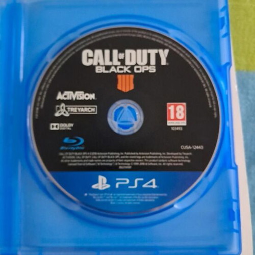 Call of Duty Black Ops 4 PS4 game like new, scratch-free