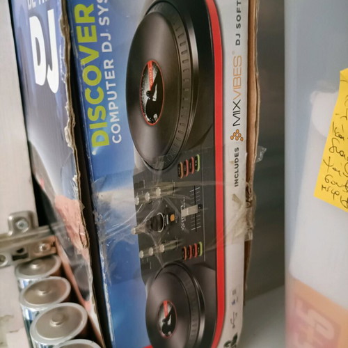 Ion DJ Controller like new, suitable for beginners