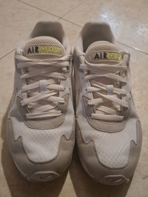 Παπούτσια Nike Air 43 ελαφρώς χρησιμοποιημένα, άσπρα αθλητικά