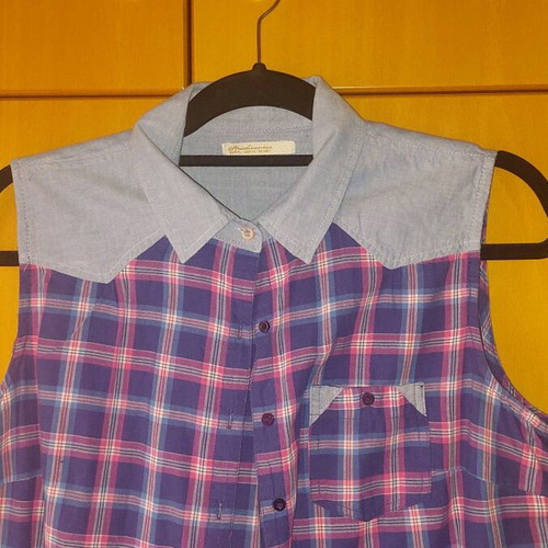 Sleeveless shirt Stradivarius new, size XL, blue and pink