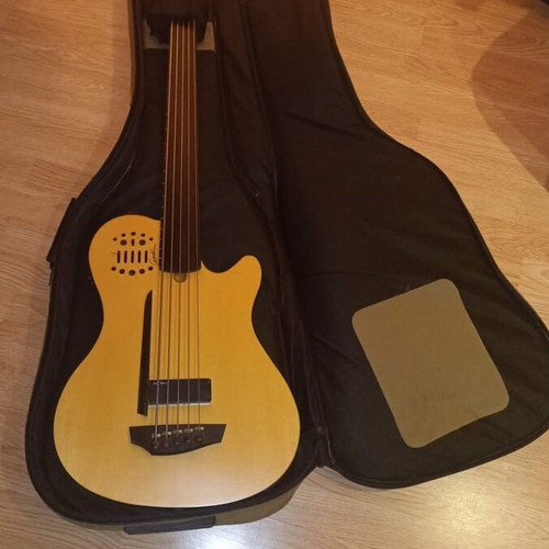 Godin A5 Bass Ultra Fretless Natural like new