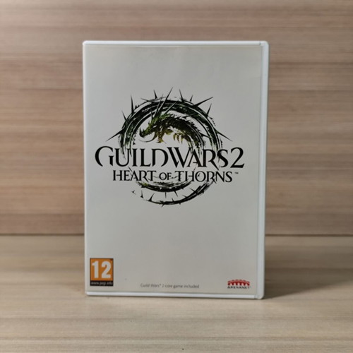 Guild Wars 2 PC used full English with paper case