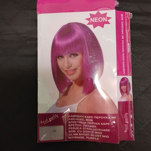 Fuchsia Wig new with box
