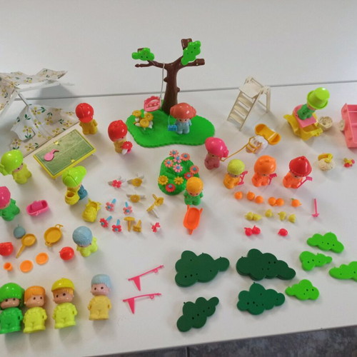 Pin Pon by Lyra used assorted pieces
