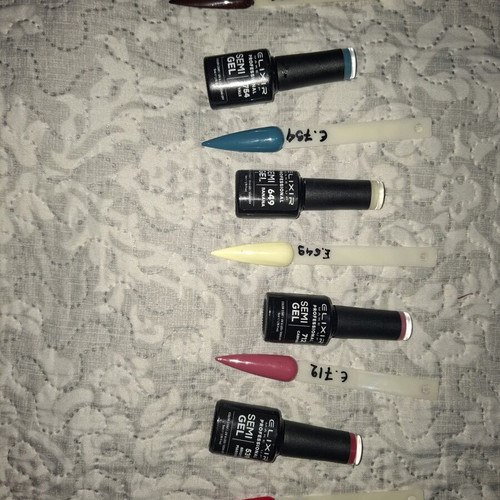 Elixir Semi Permanent Nail Polish like new