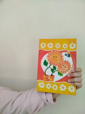 Writing pad with folders used