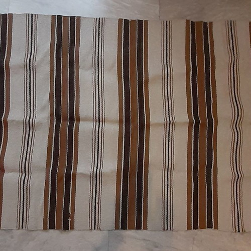 Plastic woven rug used 110×175 cm