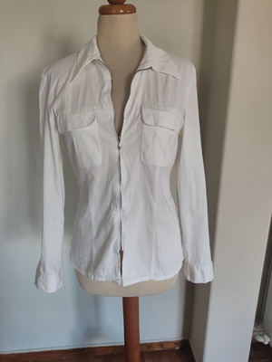 Madeleine white elastic blouse with zipper size M like new