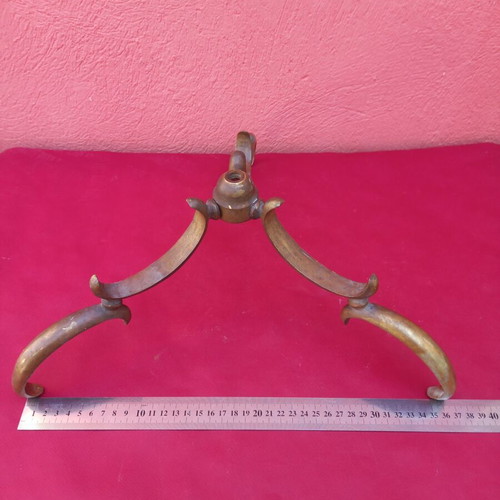 Brass base used, solid and sturdy with threading