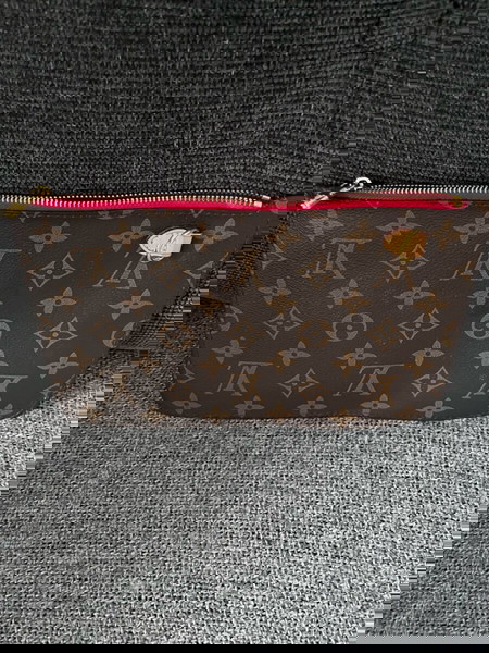 Louis Vuitton τσάντα χεριού