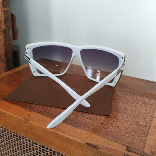 Gucci 3127/6 sunglasses white oversized square frame with gradient lenses like new