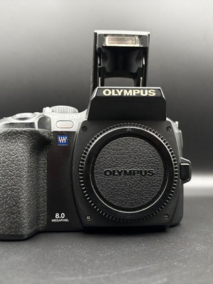 Olympus E-500 σαν καινούργιο με φακούς 14-45mm και 40-150mm
