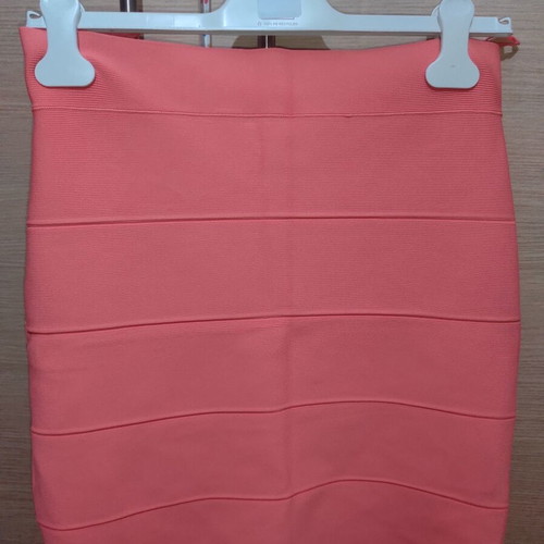 BCBGMAXAZRIA Bandage Mini Skirt like new, orange, size L