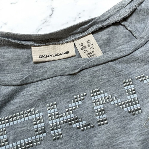 DKNY women's sleeveless top gray like new, size XS