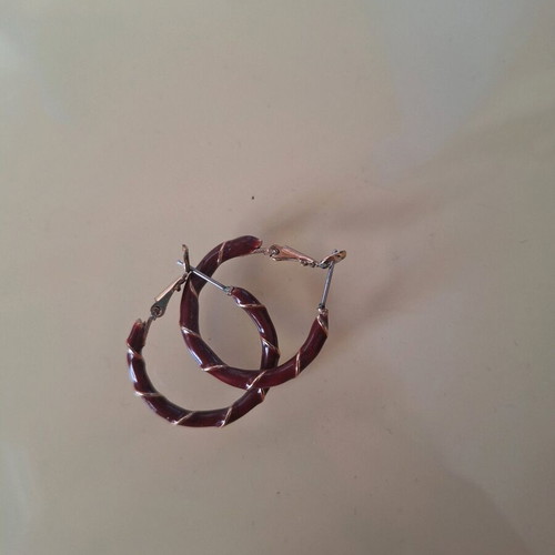 Earrings pack of 3 like new, silver, gold, burgundy with gold details